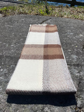 Load image into Gallery viewer, Heimdall norway - haugastøl - brown - 100% pure new wool - blanket
