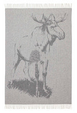 Load image into Gallery viewer, Heimdall norway blanket – moose - 100% pure new wool - Light Grey
